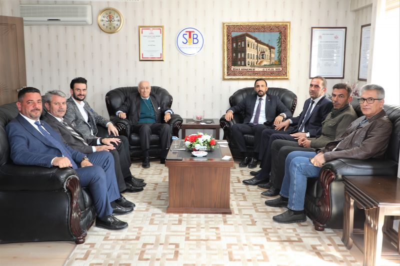 ATB BAŞKAN YARDIMCISI AKTUĞLU VE TMO BAŞMÜDÜRÜ BAKIRTAŞ'DAN BAŞKAN KARAKAYA'YA ZİYARET