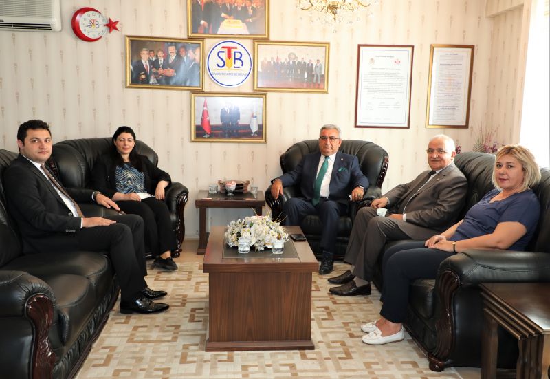 VALİ YARDIMCILARINDAN BAŞKAN HASTAOĞLU’NA VEDA ZİYARETİ
